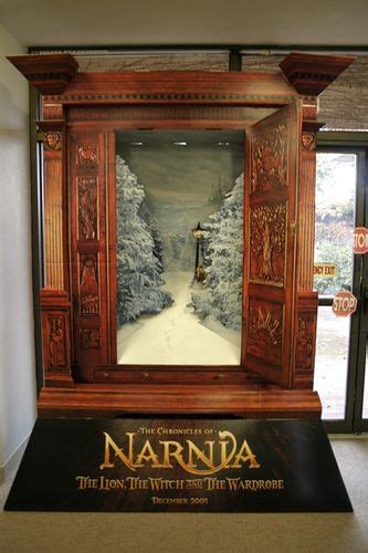 Landmark at the entrance to narnia nyt - Portal To Narnia: A Painting Comes To Life is another look at the scene where the painting comes to life and takes the kids to Narnia. The creative team disc...